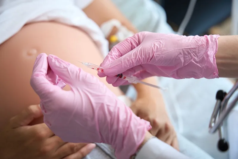 Estudios invasivos (amniocentesis, biopsia de vellosidad coriales)